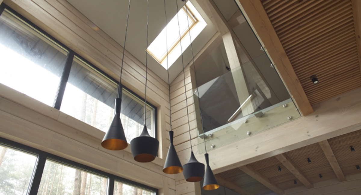 日差しが差し込む天窓